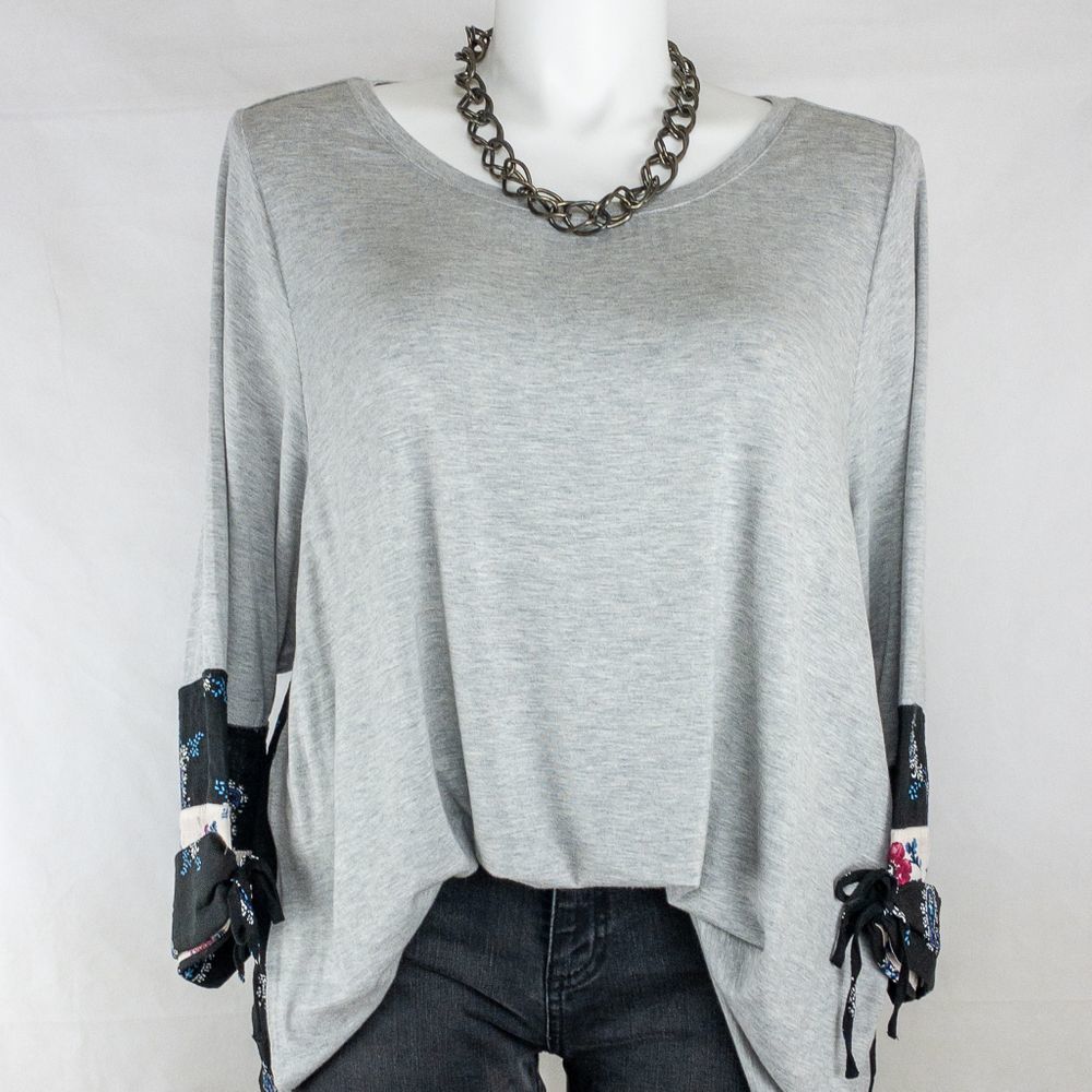 Gray front and black w/paisley back tunic